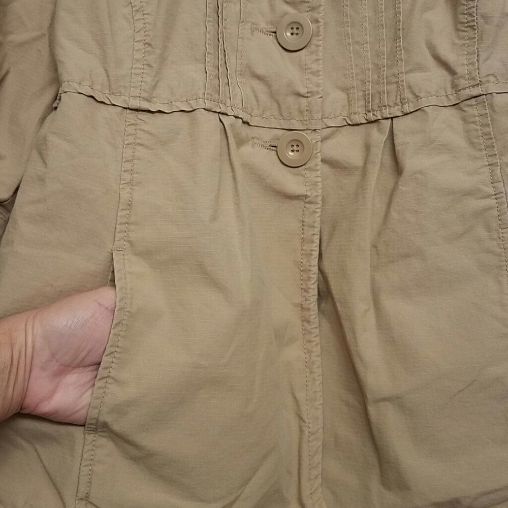 Kakhi Cropped Jacket - Picture 5 of 5